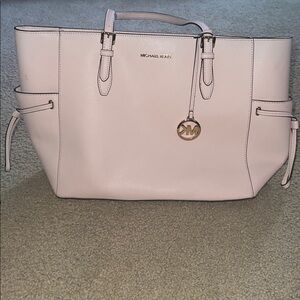 Micheal Kors Blush Pink bag